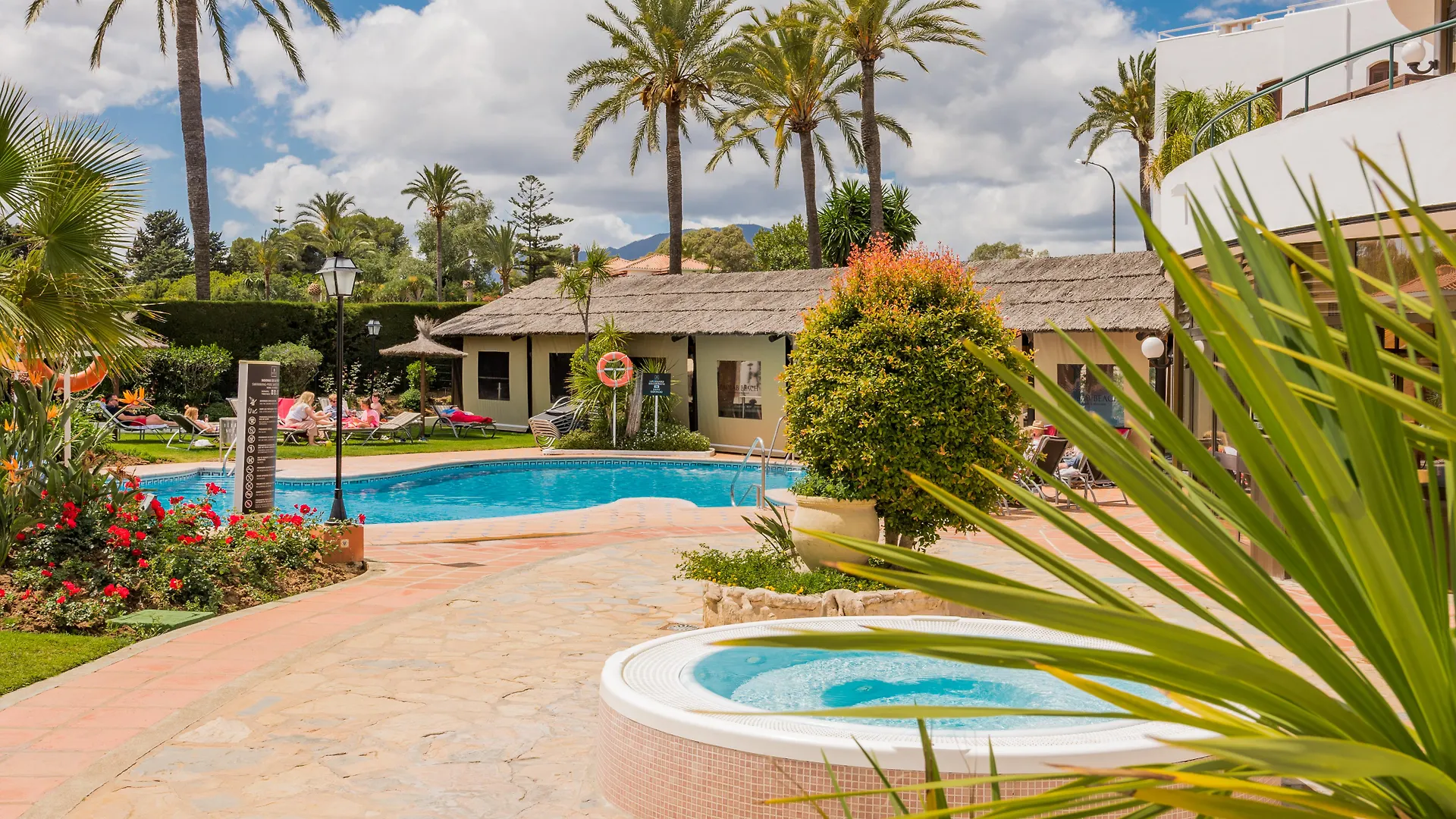 Macdonald Villacana Resort Estepona 0*,
