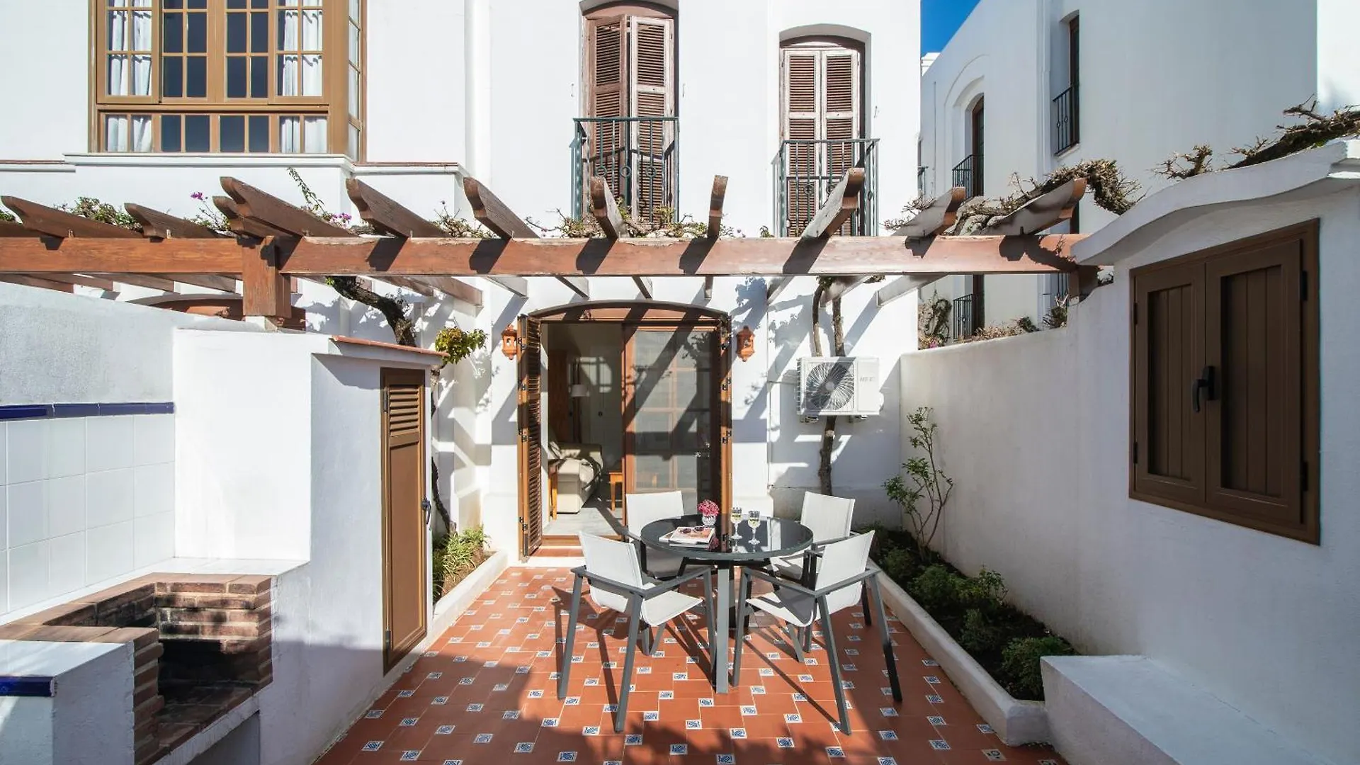Apartamento Macdonald Villacana Resort Estepona