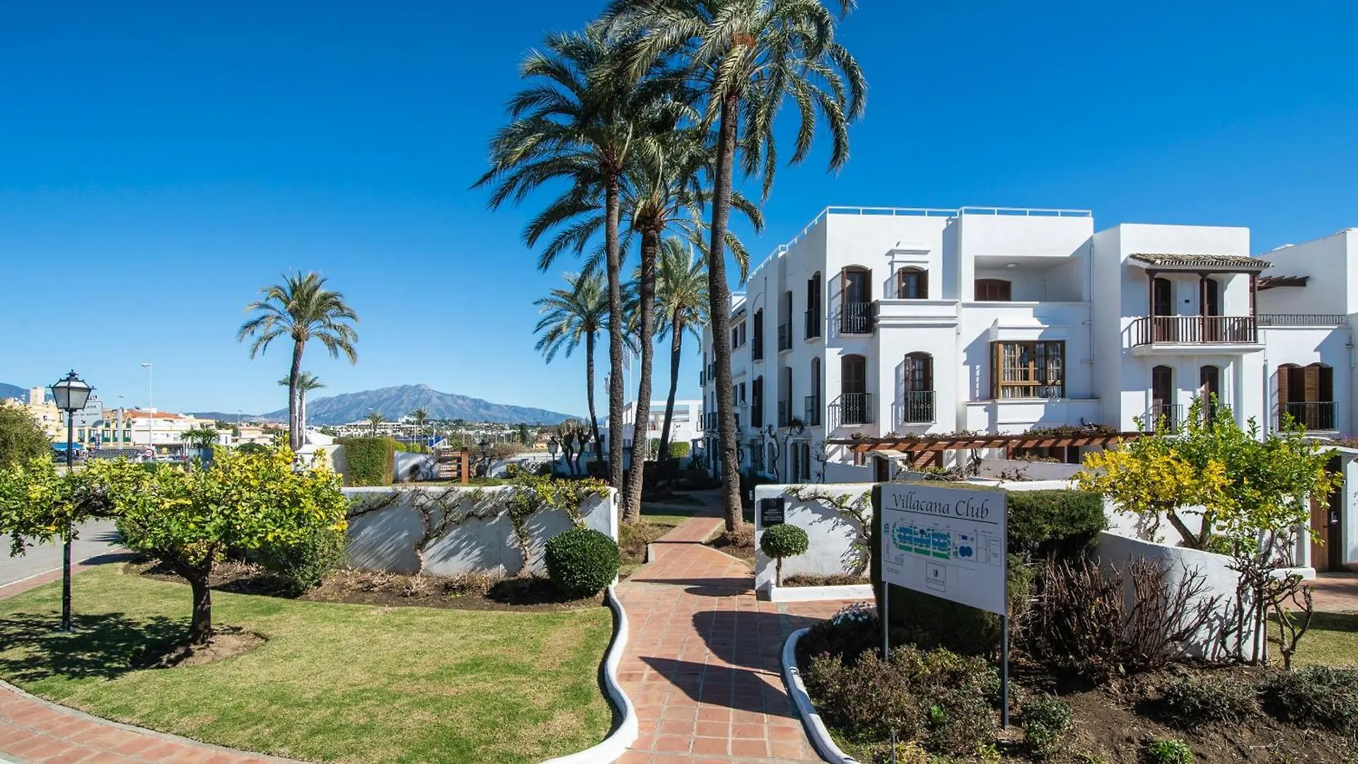 Macdonald Villacana Resort Estepona Apartment